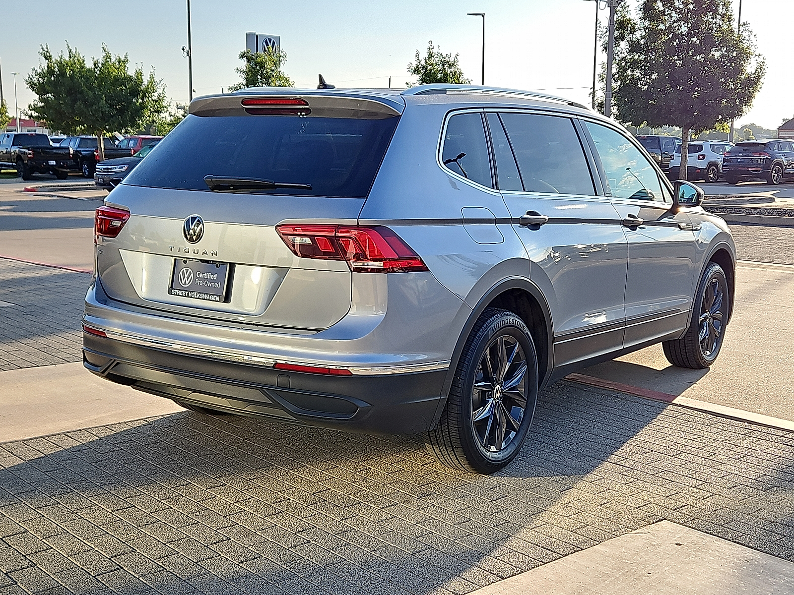 used 2024 Volkswagen Tiguan car, priced at $25,575