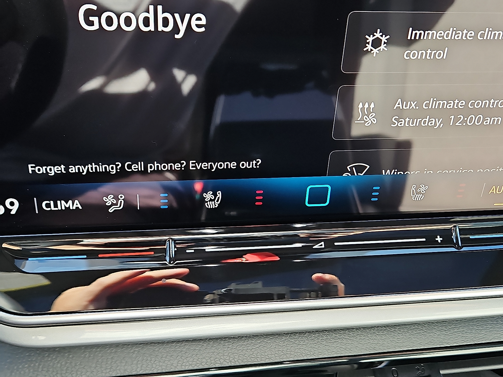 new 2025 Volkswagen ID.4 car, priced at $52,361