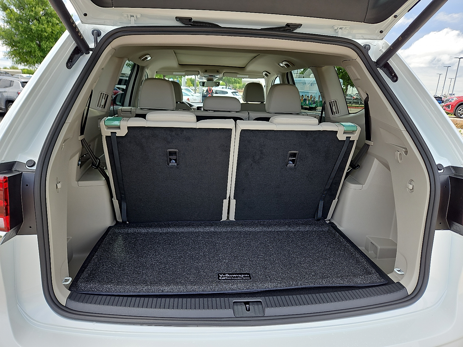 new 2025 Volkswagen Atlas car, priced at $56,311
