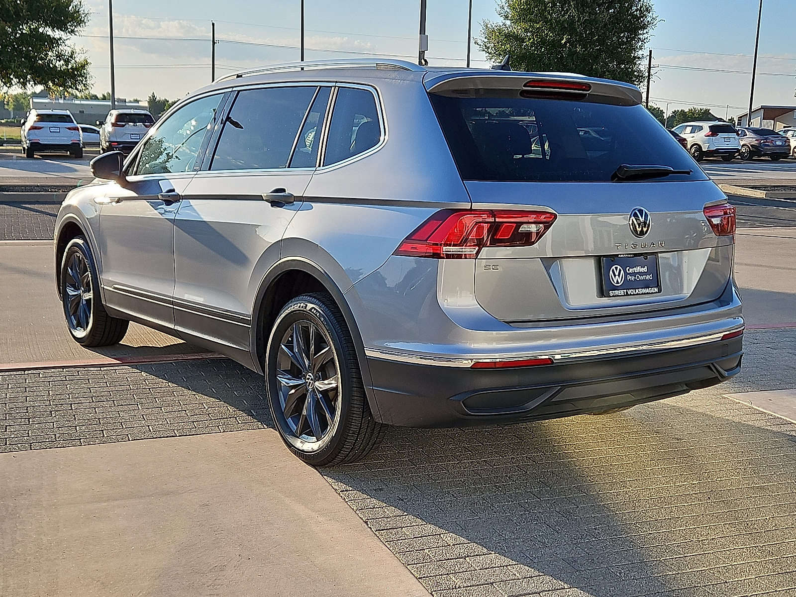 used 2024 Volkswagen Tiguan car, priced at $25,575