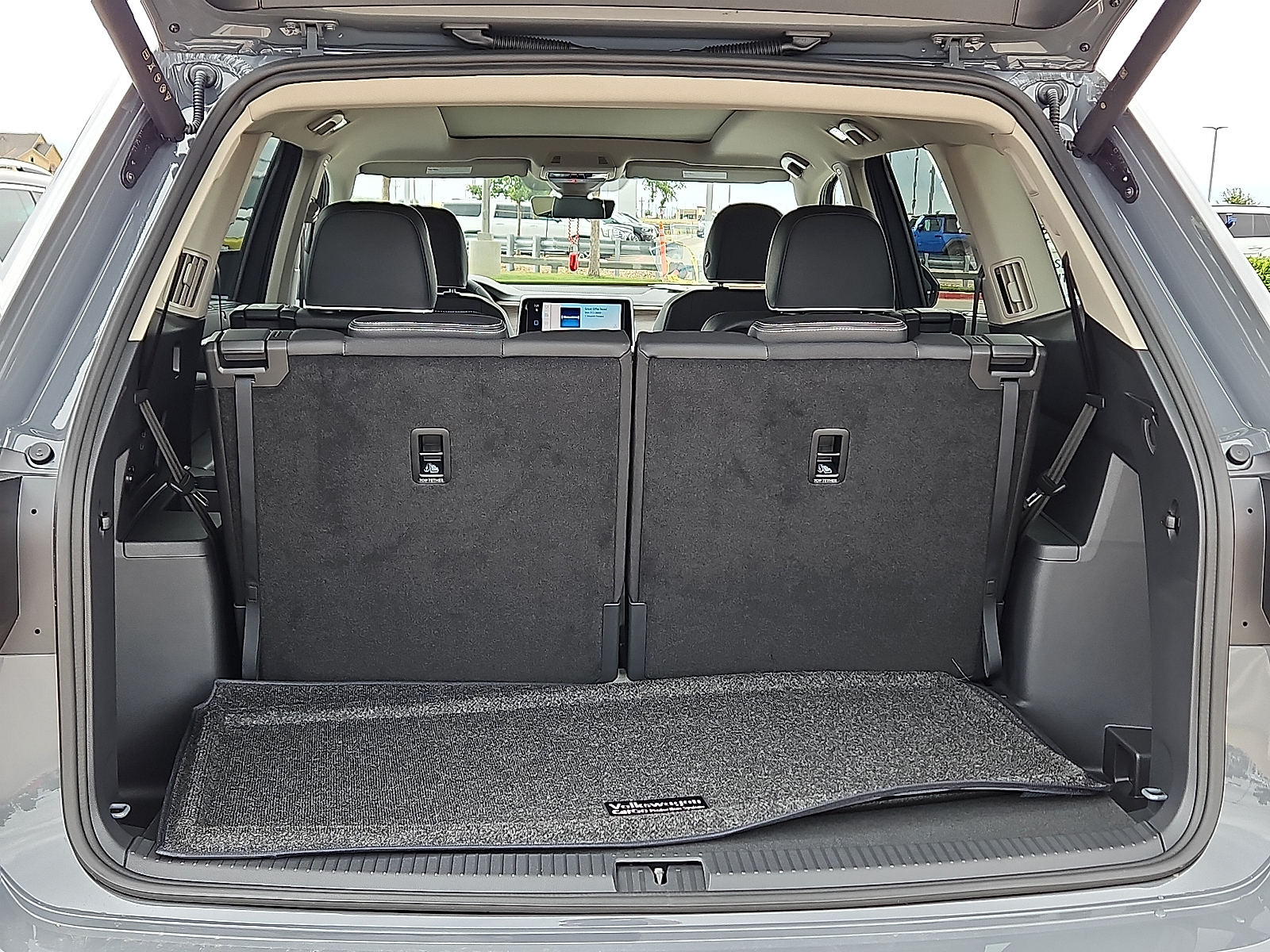 new 2025 Volkswagen Atlas car, priced at $54,506