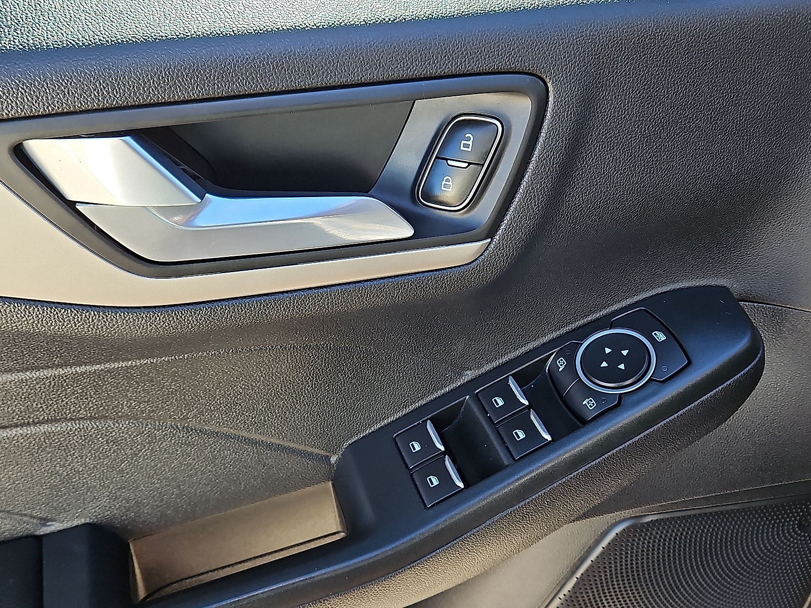 used 2022 Ford Escape car, priced at $21,500