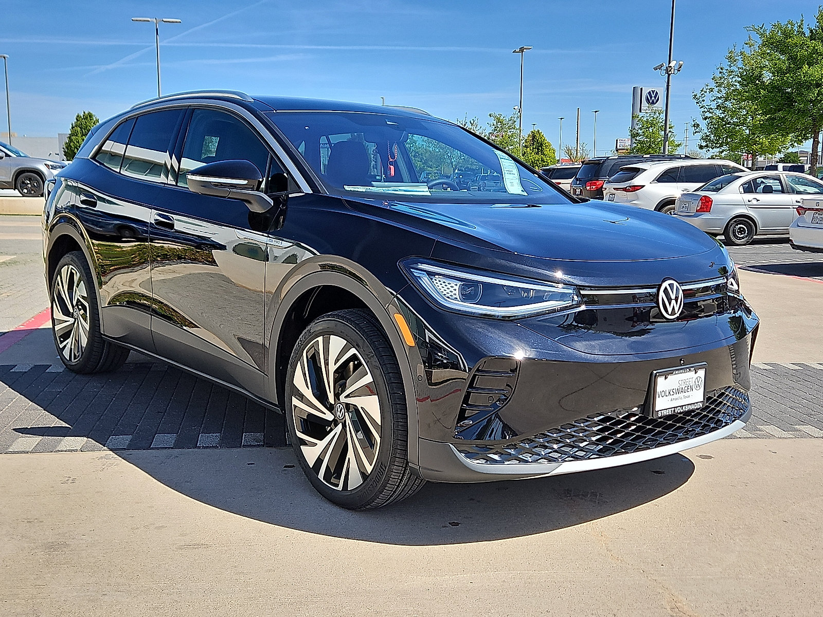 new 2025 Volkswagen ID.4 car, priced at $59,461