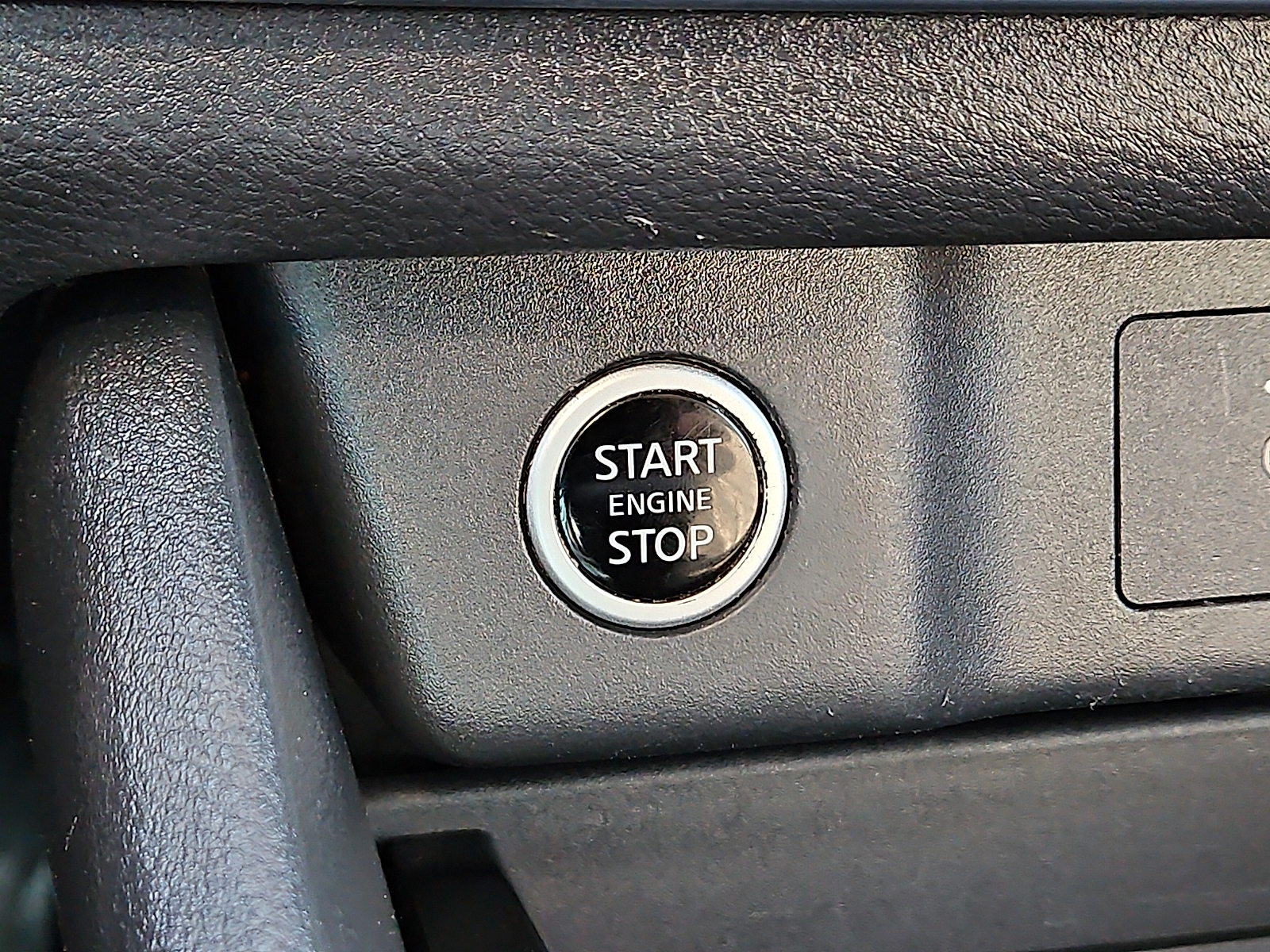 used 2021 Nissan Rogue car, priced at $19,999