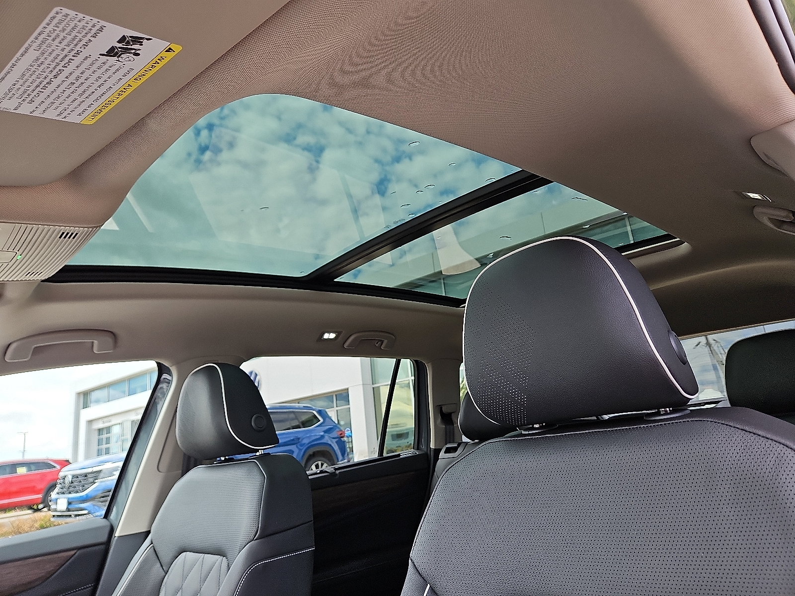 new 2025 Volkswagen Atlas car, priced at $57,006