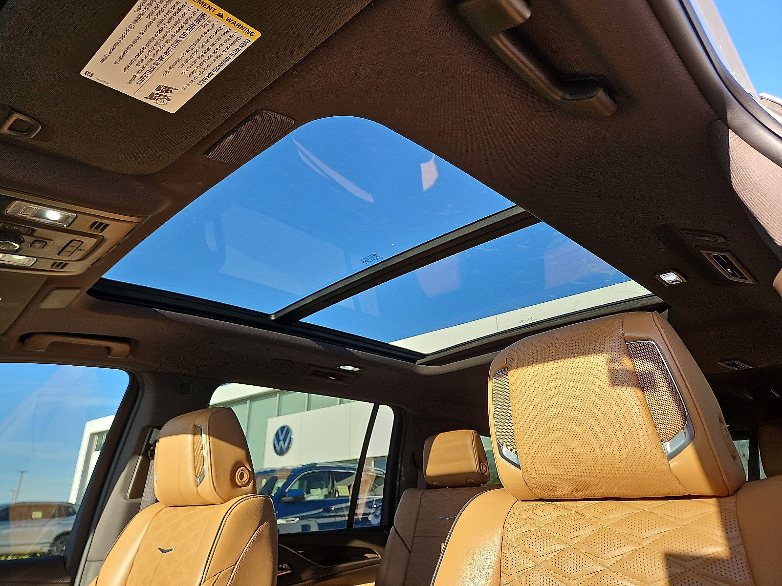 used 2022 Cadillac Escalade ESV car, priced at $71,995