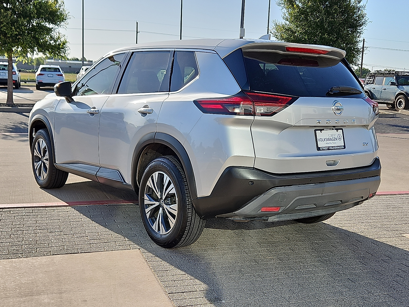 used 2021 Nissan Rogue car, priced at $19,999
