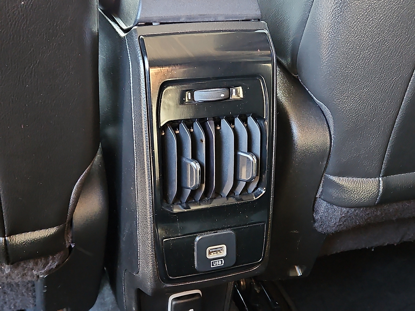 used 2022 Jeep Compass car, priced at $21,200