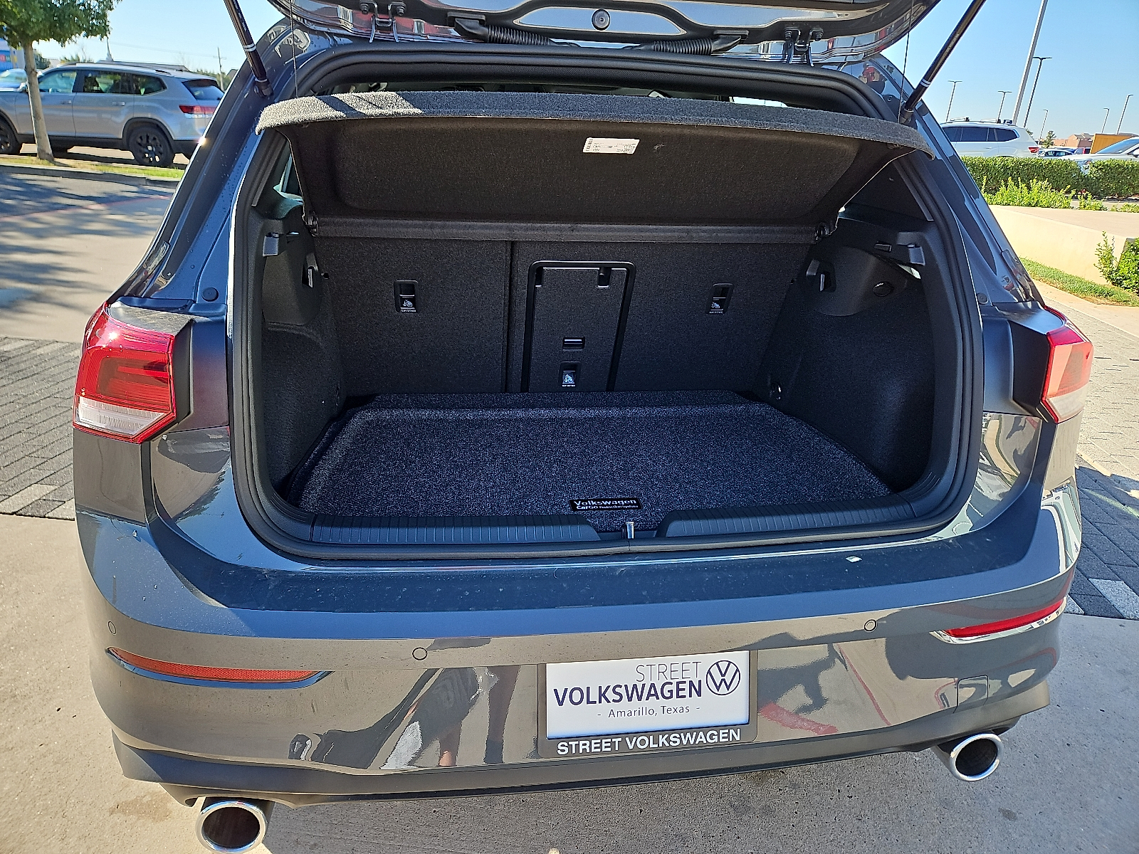 new 2024 Volkswagen Golf GTI car, priced at $37,923