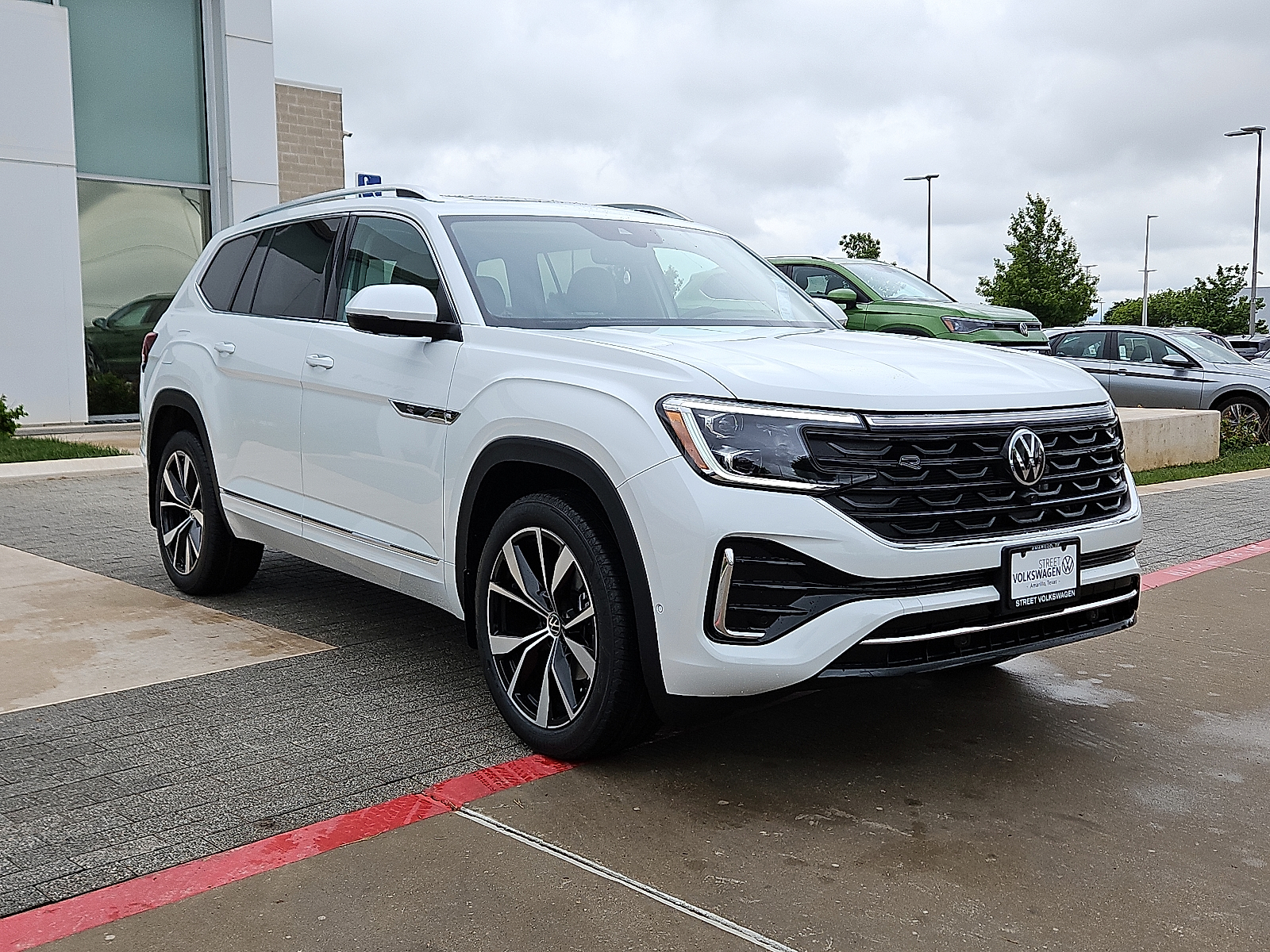 new 2025 Volkswagen Atlas car, priced at $57,006