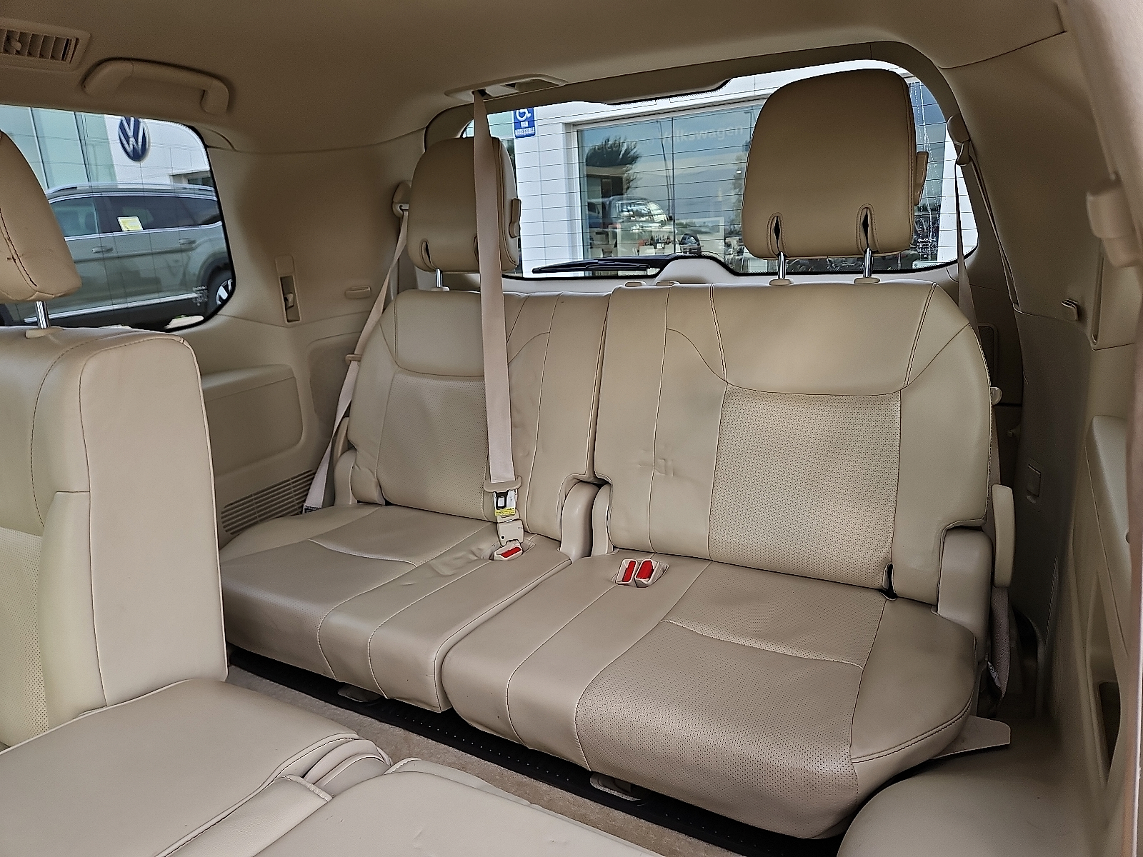 used 2013 Lexus LX 570 car, priced at $25,995