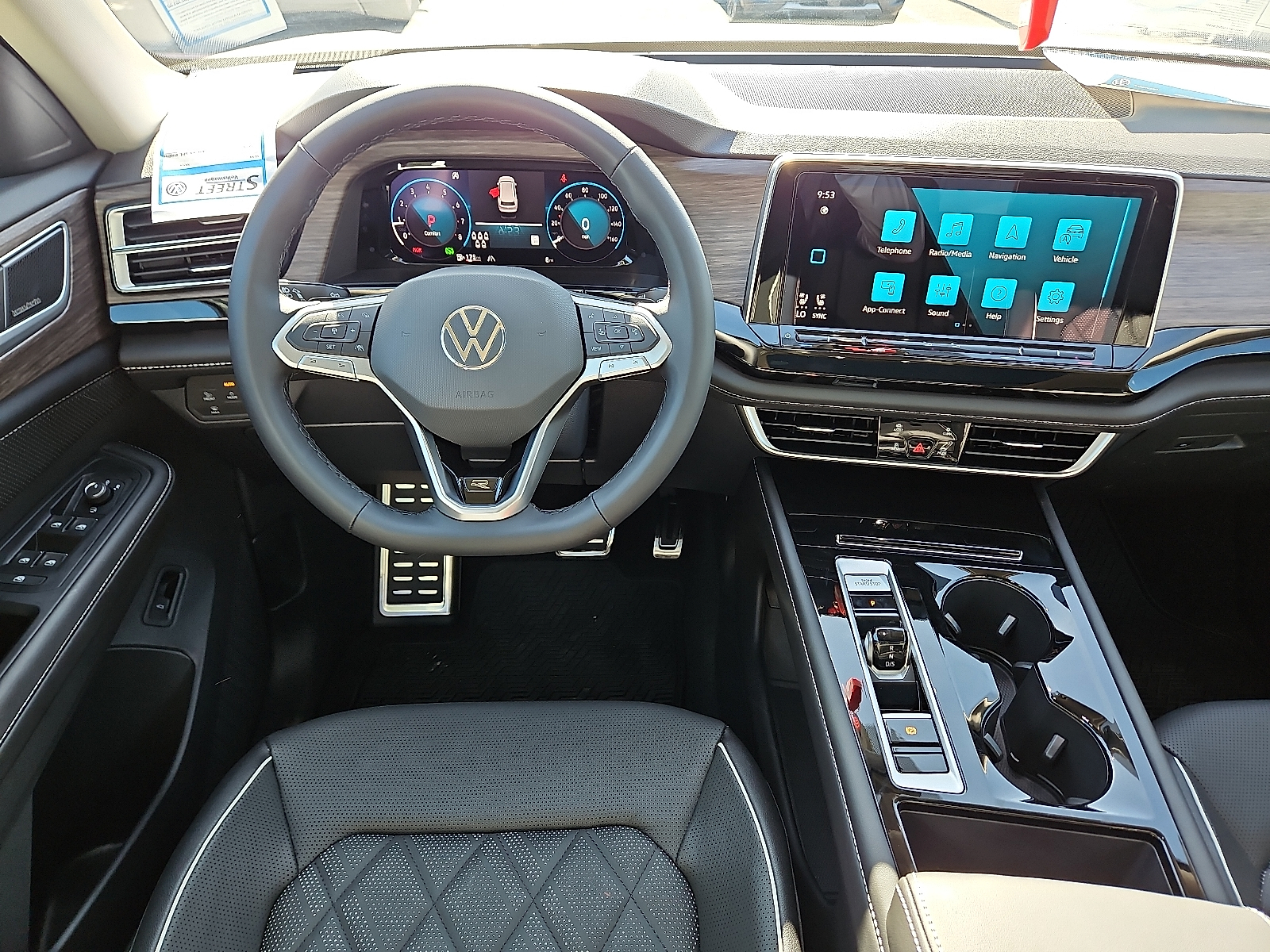 new 2025 Volkswagen Atlas car, priced at $53,811