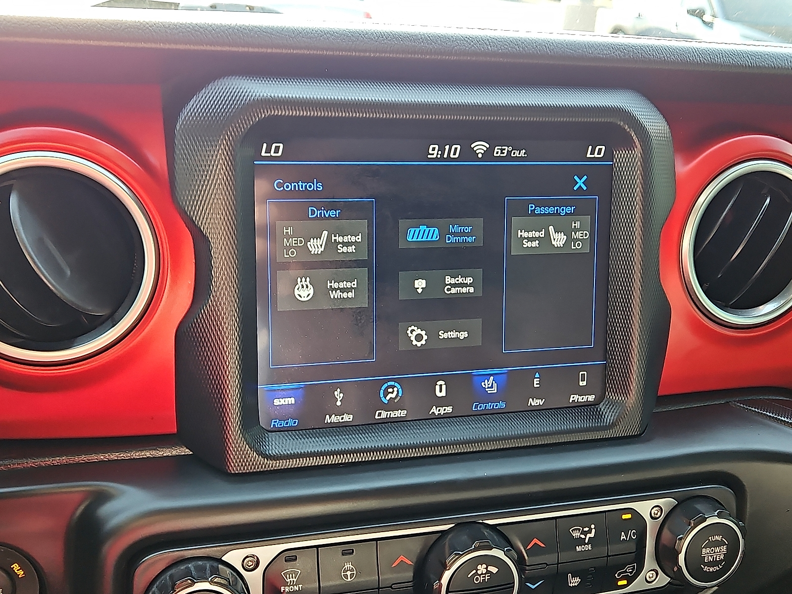used 2018 Jeep Wrangler Unlimited car, priced at $31,500
