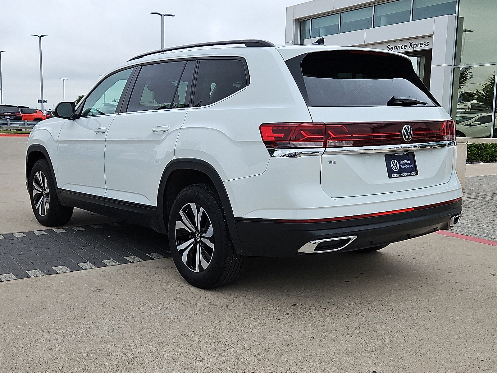 used 2024 Volkswagen Atlas car, priced at $34,599