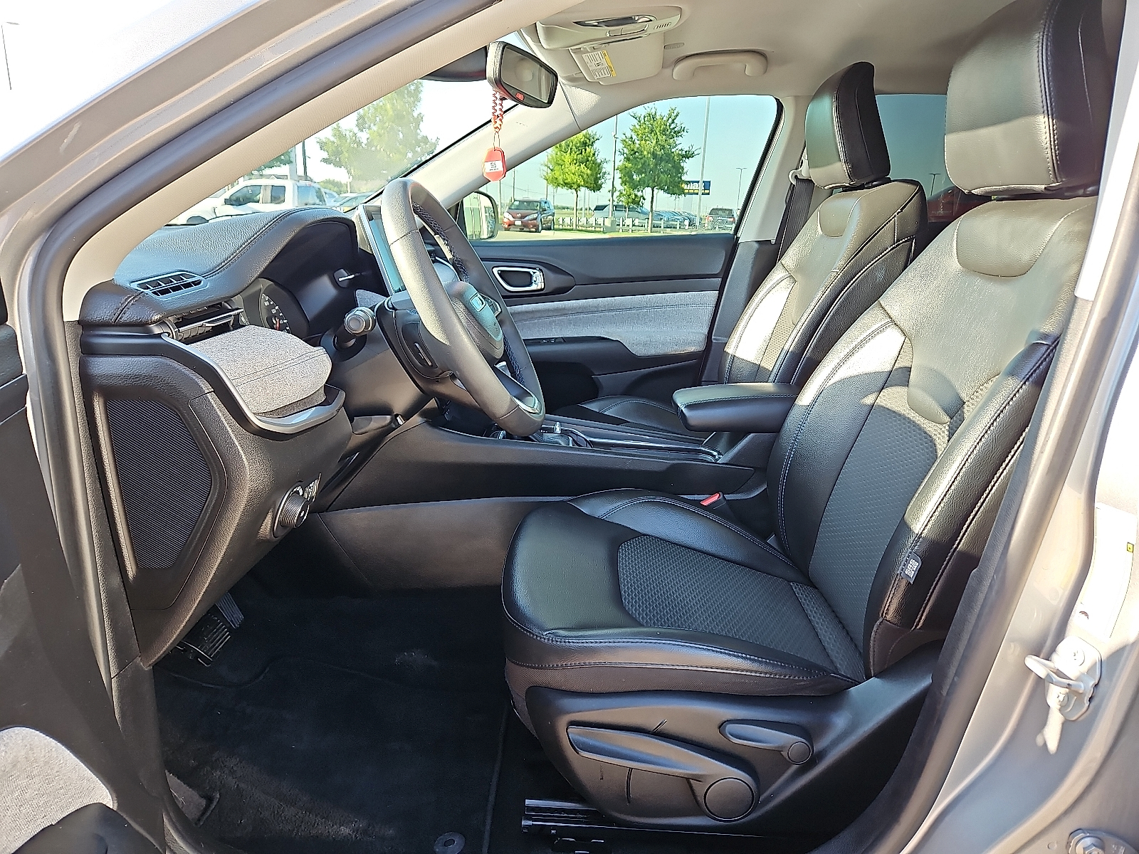used 2022 Jeep Compass car, priced at $21,200