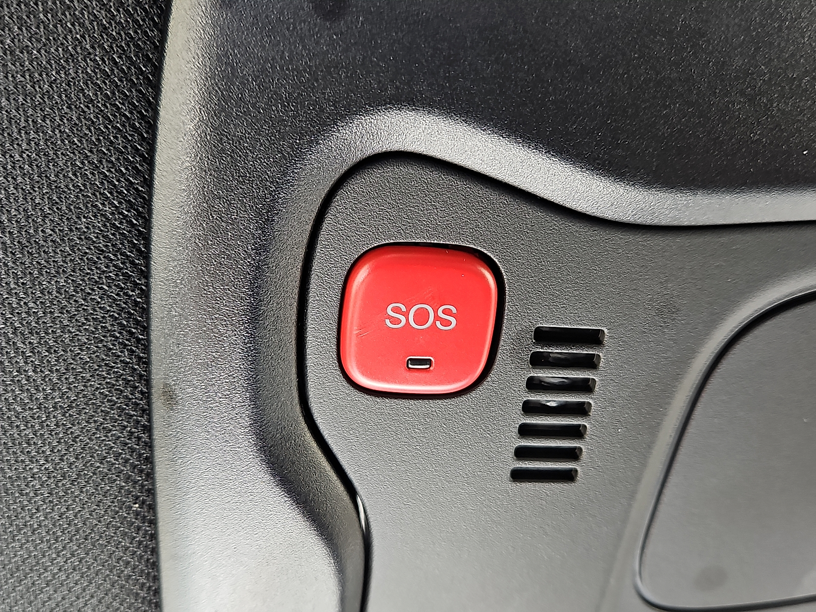 used 2021 Jeep Renegade car, priced at $17,250
