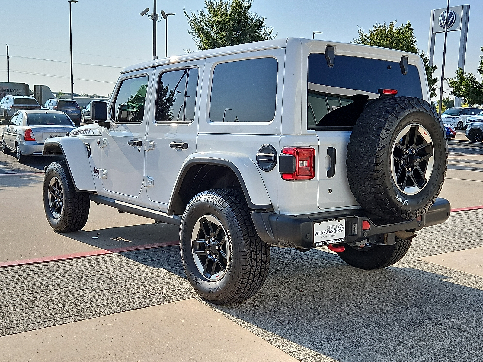 used 2018 Jeep Wrangler Unlimited car, priced at $31,500