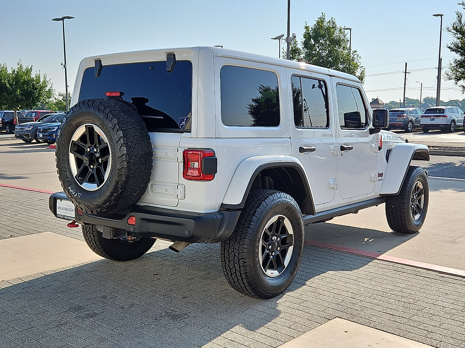 used 2018 Jeep Wrangler Unlimited car, priced at $31,500