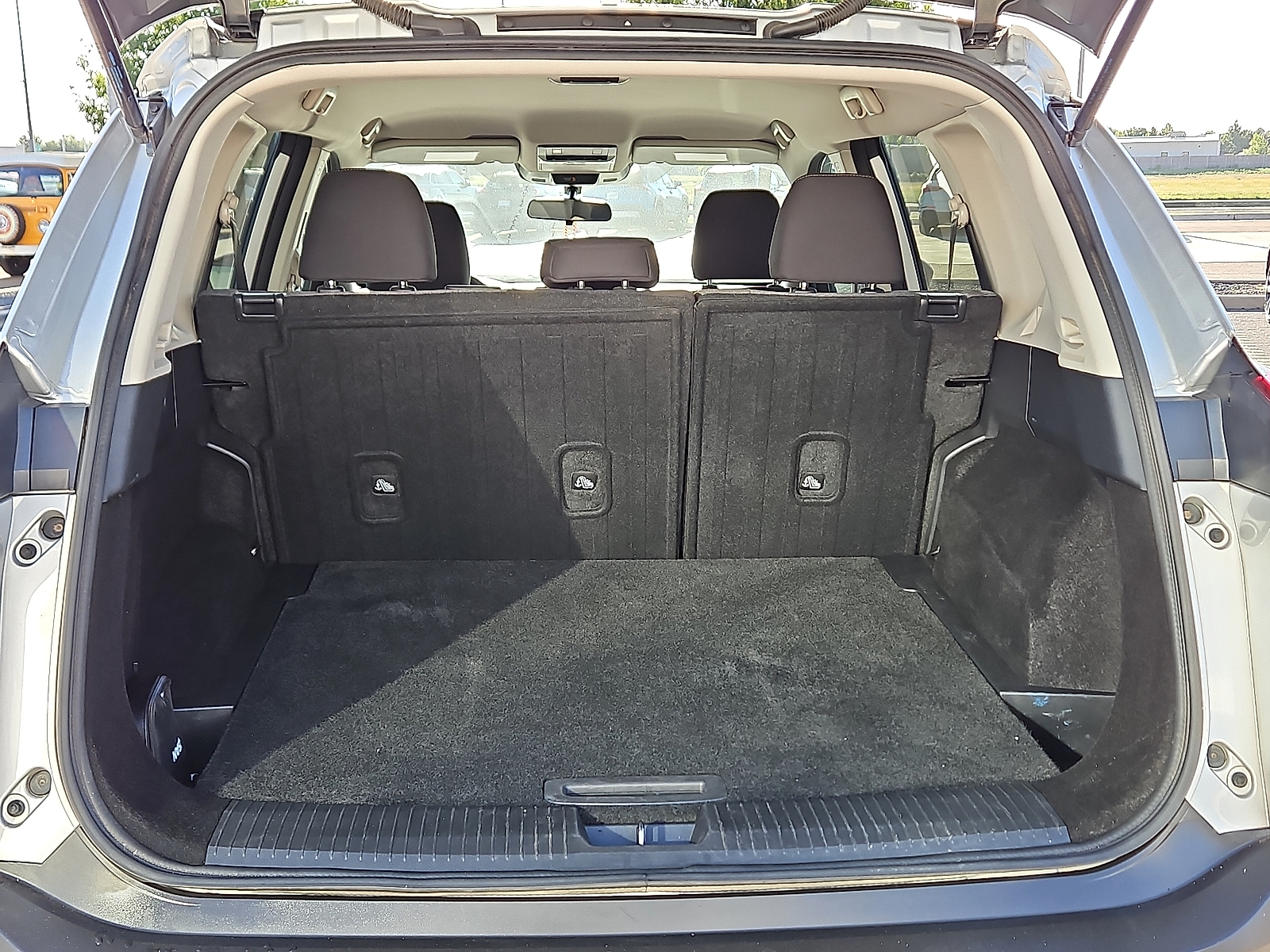 used 2021 Nissan Rogue car, priced at $19,999