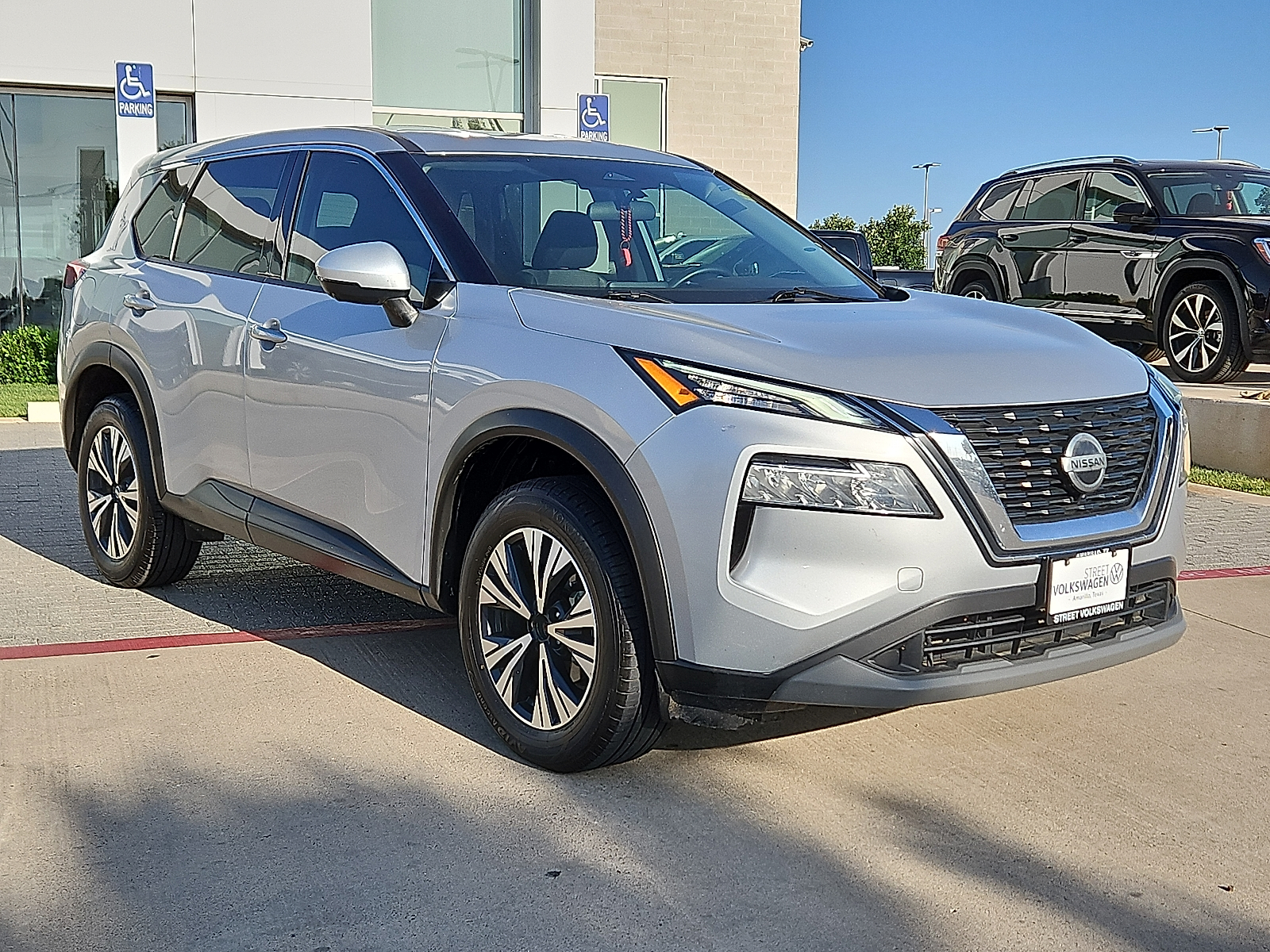 used 2021 Nissan Rogue car, priced at $19,999