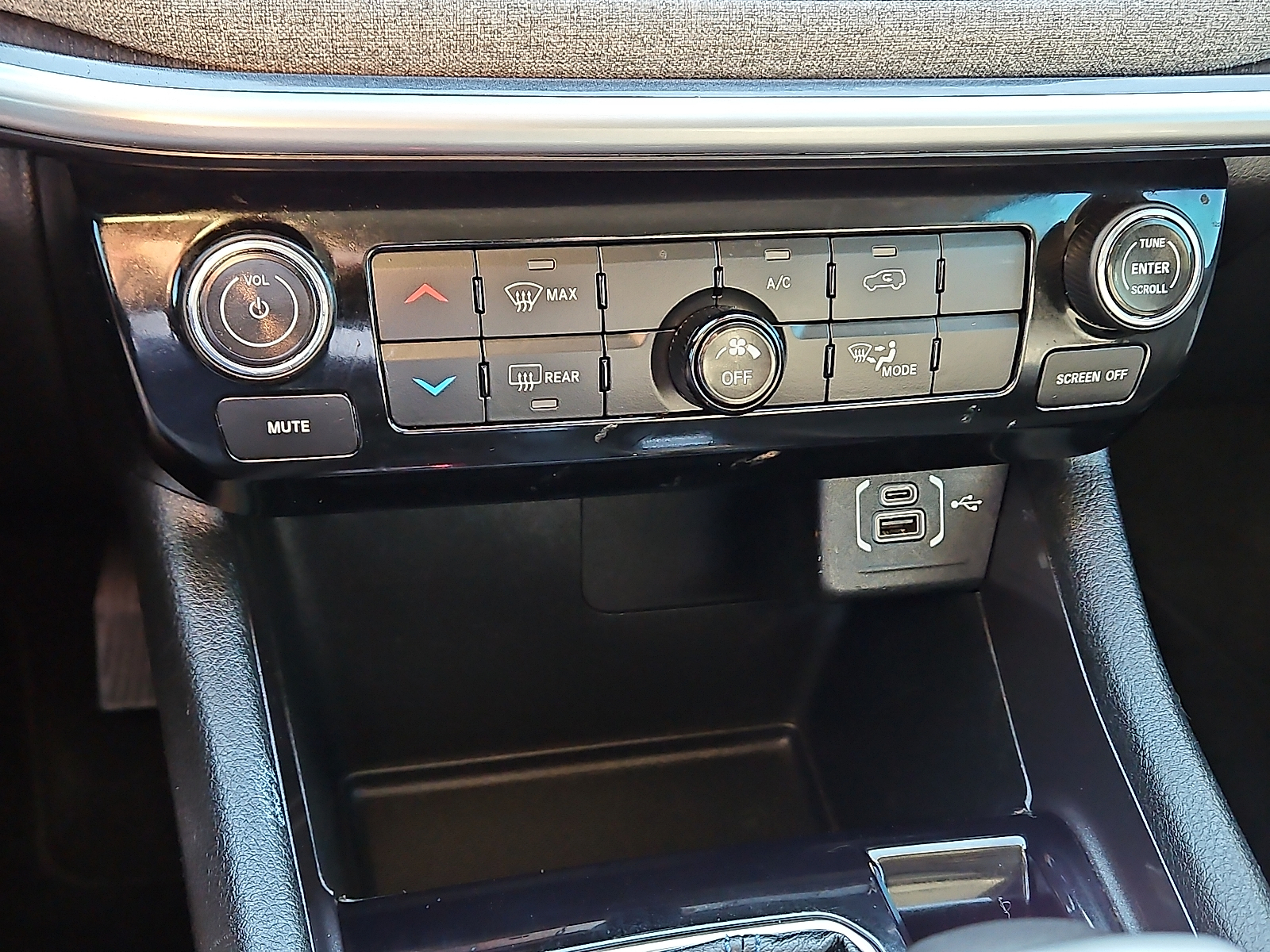 used 2022 Jeep Compass car, priced at $21,200