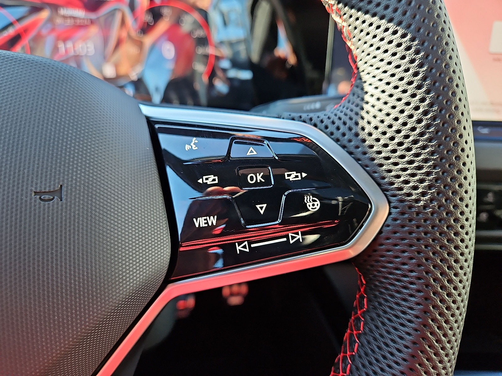 new 2024 Volkswagen Golf GTI car, priced at $37,923