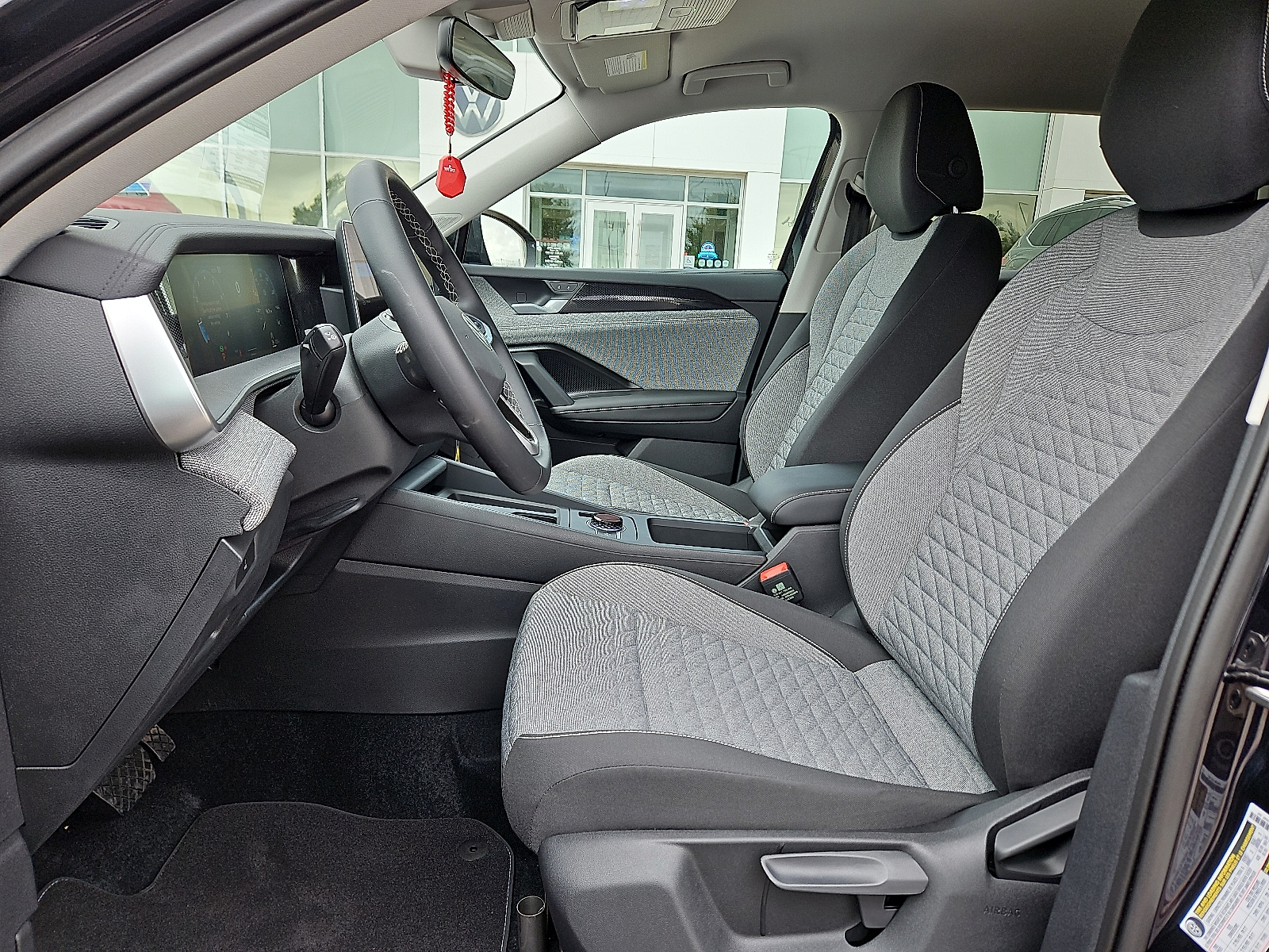 new 2025 Volkswagen Tiguan car, priced at $31,216